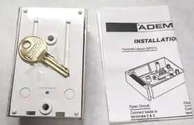519-000-00 ADEMCO Keyed Hold Up Switch #2