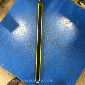 440L-R4B0900-N ALLEN BRADLEY Safety Light Curtain Usip