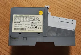 95722702 ALLEN-BRADLEY Combination Block Distributed