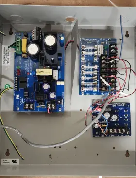 AL300ULPD8 ALTRONIX Power Supply #3
