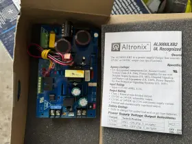 AL300ULXB2 ALTRONIX Power Supply Charger Battery Backup #3