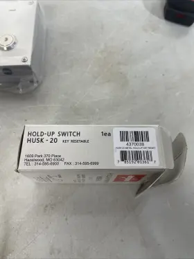 HUSK-20 AMSECO Hold Up Switch Window Keys #3