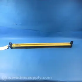 SLSE30-600Q8 BANNER ENGINEERING CORP Ez Screen Emitter Usip