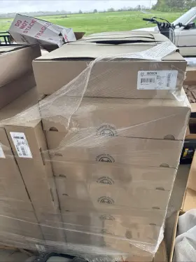 B8130 BOSCH Enclosure Pack