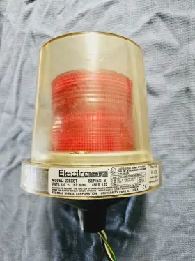 225XST ELECTRARAY Federal Signal Hazadous Strobe Light