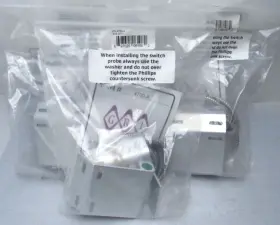 4700-A GRI GEORGE RISK INDUSTRIES Track Mount Switch Cta