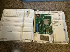 7847I-E HONEYWELL Intrusion Internet Communicator #3