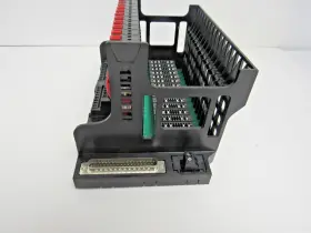 CC-USCA01 HONEYWELL Signal Conditioning #3