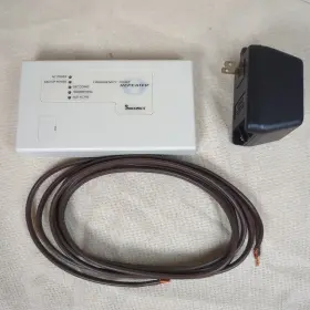 FA570 INOVONICS Frequency Repeater