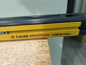 CPR14-750-B LEUZE Safety Light Curtain Receiver #2