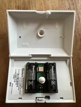 QS1431-840 QOLSYS Wireless Glass Detector Sensor Batteries #2