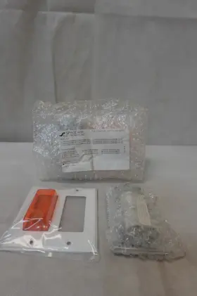 SSU-03023 SPACE AGE ELECTRONICS Guardian Alarm Light Sounder