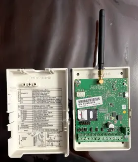 5500VZ UPLINK Vz Cellular Alarm Communicator #3