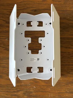 Verkada 60-69010 A New Acc-mnt-pole-1 Camera Outdoor Pole Mount Bracket