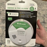 Universal Sensing Plus Multi-criteria Detection Smoke & Fire Alarm Bedroom New. Fixed Price $27.99.