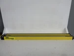 Banner Use2412yi / Usr2412yi Used Safety Light Curtain Set Emitter Receiver. Fixed Price $400.00.