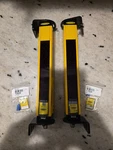 Banner Mini-screen Slsr30-150q8 + Slse30-150q8 Light Screen Pair. 5.9" (150mm). Fixed Price $74.95.