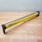 Sick Xc40s-0603a0a00ba0 Light Curtain Sender, 0-19m Range, 24vdc, 7.9w - Used. Fixed Price $142.49.